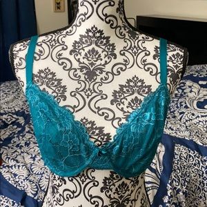 Never worn apt 9 bra